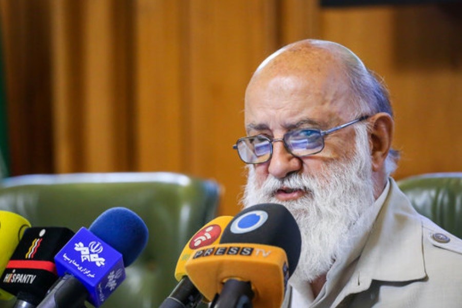 رئیس شورای شهر تهران: مجوز وزارت کشور به تاکسی‌های اینترنتی خلاف قانون است