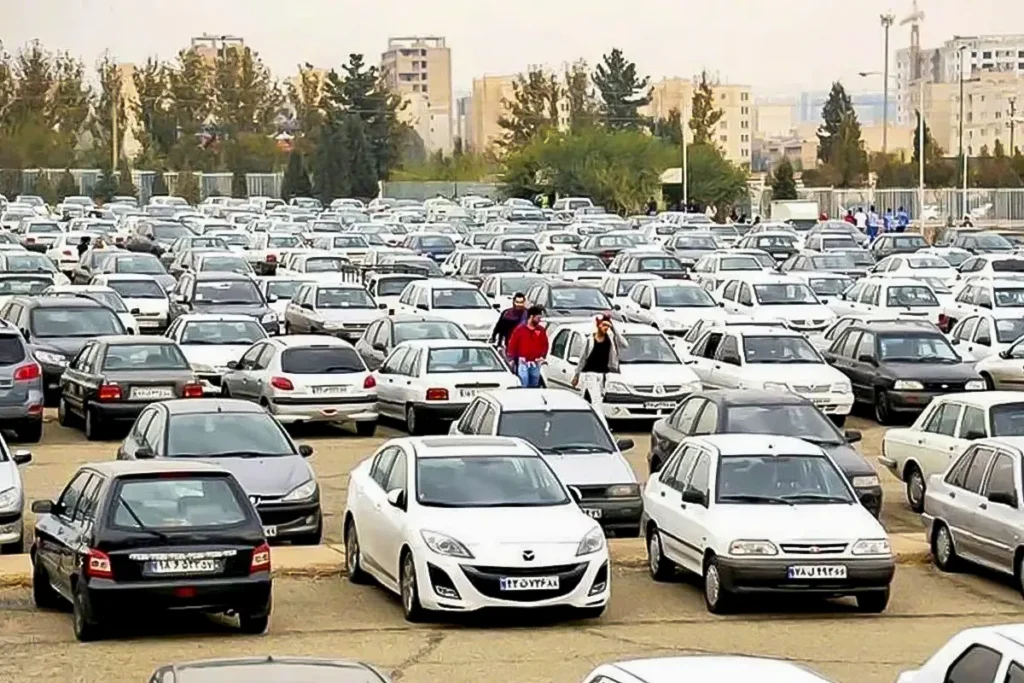 قیمت خودرو در بازار آزاد جمعه ۲۴ مرداد ماه