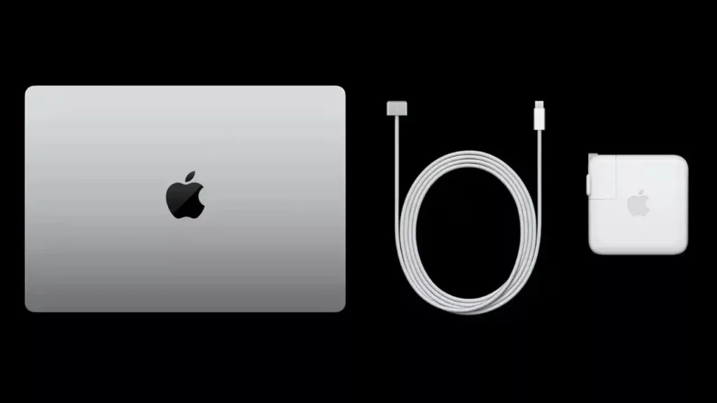 اتحادیه اروپا اپل را از قرار دادن شارژر در جعبه مکبوک پرو M5 منع نکرده است